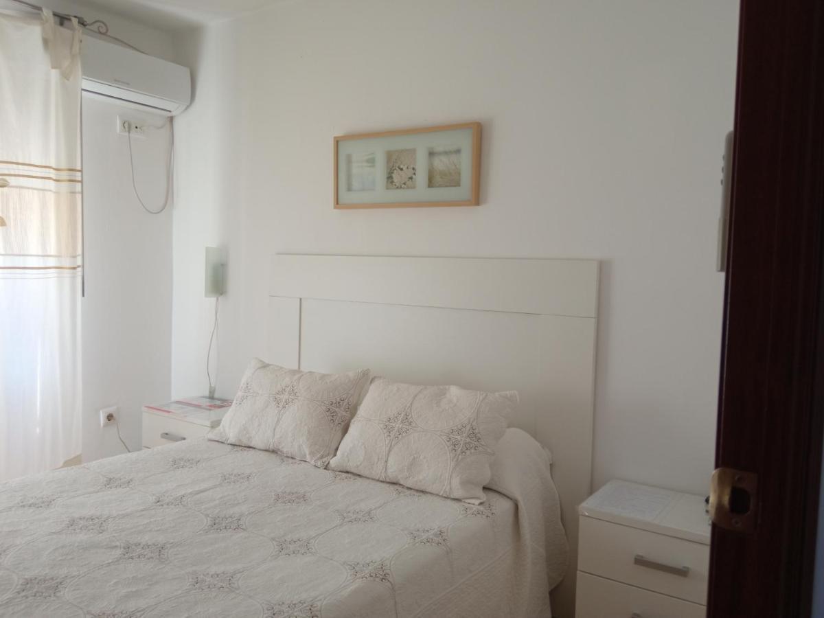 Habitaciones Individuales En Apartamento Compartido Seville Ngoại thất bức ảnh