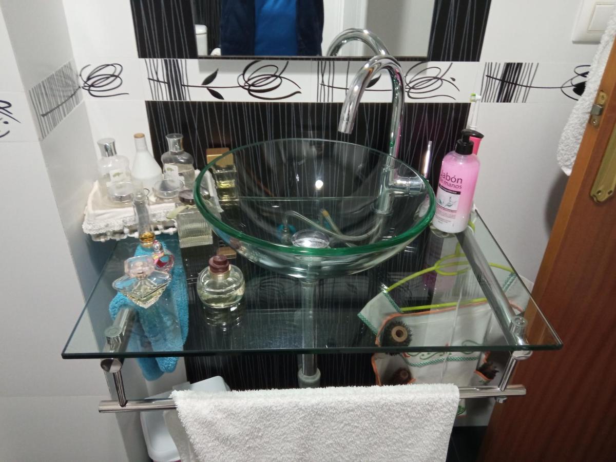 Habitaciones Individuales En Apartamento Compartido Seville Ngoại thất bức ảnh