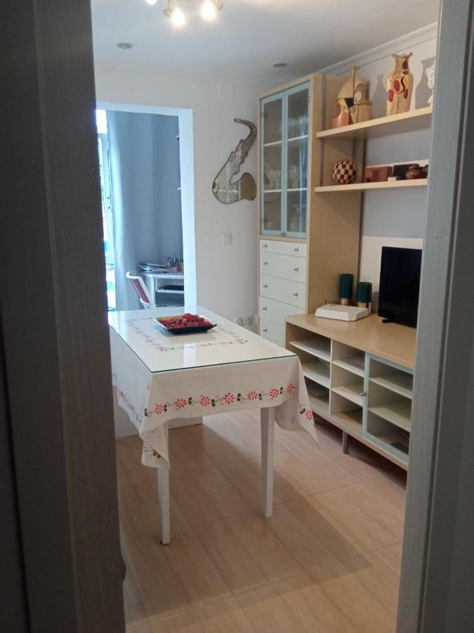 Habitaciones Individuales En Apartamento Compartido Seville Ngoại thất bức ảnh
